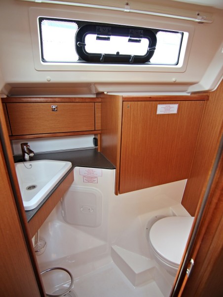 Bavaria Yachtbau Bavaria Cruiser 34 Lucy