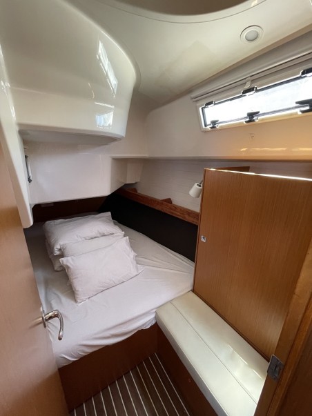 Bavaria Yachtbau Bavaria Cruiser 37 - 3 cab. Julia