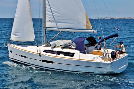 Dufour Yachts Dufour 382 GL Louise