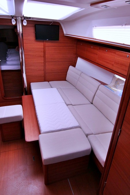 Dufour Yachts Dufour 382 GL Louise