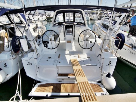 Bénéteau Oceanis 38.1 Elsa
