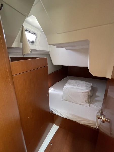 Bénéteau Oceanis 38.1 Elsa