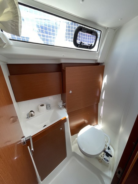 Bénéteau Oceanis 38.1 Elsa