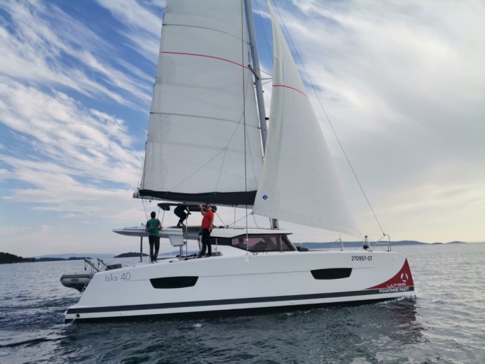 Fountaine Pajot Fountaine Pajot Isla 40 - 4 + 1 cab. Sailor Venus