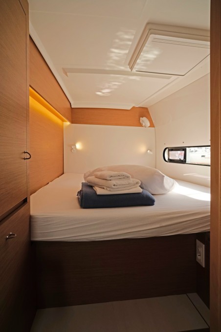 Excess Excess 11 - 4 + 1 + 1 cab. Bronze Kiss