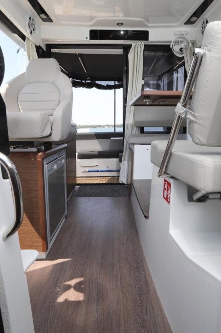 Jeanneau Merry Fisher 895 - 2 cab. Ema