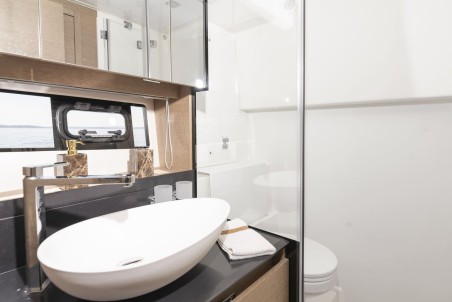 Jeanneau Prestige 460 Fly - 3 + 1 cab. Adudu 2