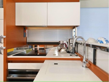 Jeanneau Prestige 520 Flybridge - 3 + 1 cab. Medusa