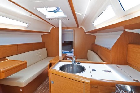 Jeanneau Sun Odyssey 33i - 2 cab. Buena Suerte
