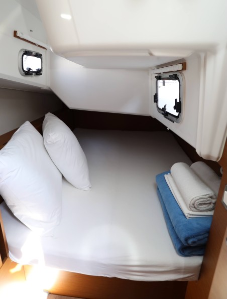 Jeanneau Sun Odyssey 380 - 3 cab. Red Kiss