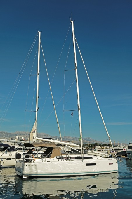 Sun Odyssey 380 | Yacht Charter Croatia | Travelboat