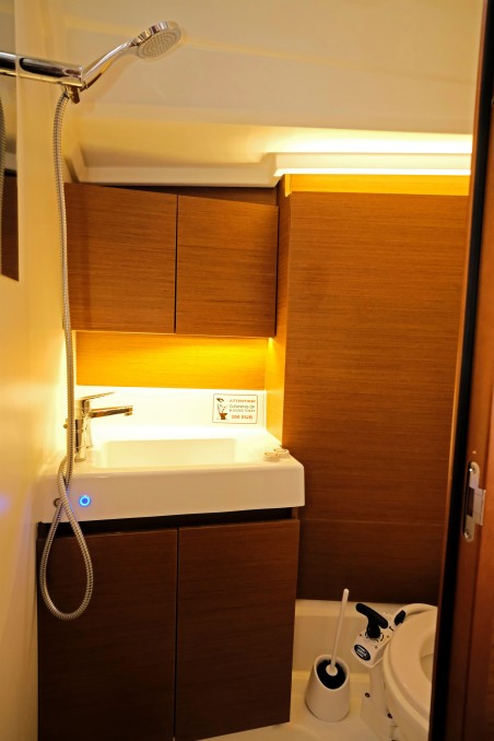 Sun Odyssey 380 | Yacht Charter Croatia | Travelboat