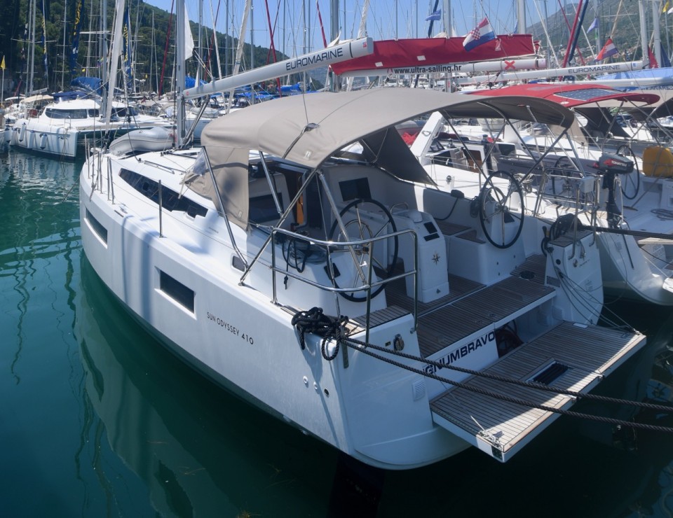 Jeanneau Sun Odyssey 410 - 3 cab. Signum Bravo
