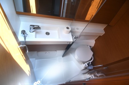 Jeanneau Sun Odyssey 410 - 3 cab. Signum Bravo