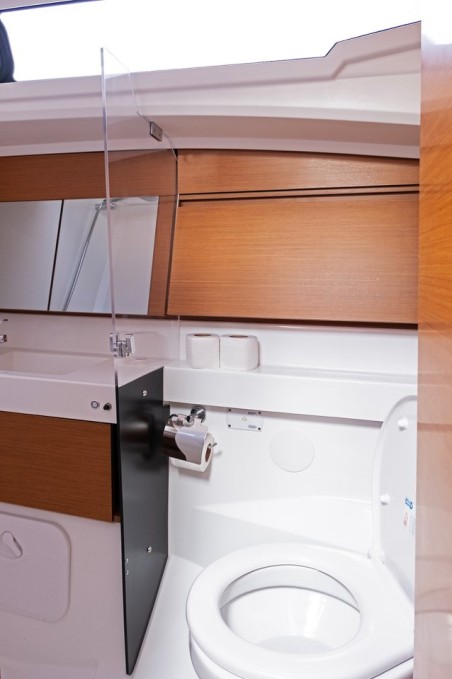 Jeanneau Sun Odyssey 410 - 3 cab. Sky Kiss