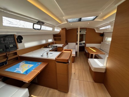 Jeanneau Sun Odyssey 410 - 3 cab. Wind Kiss