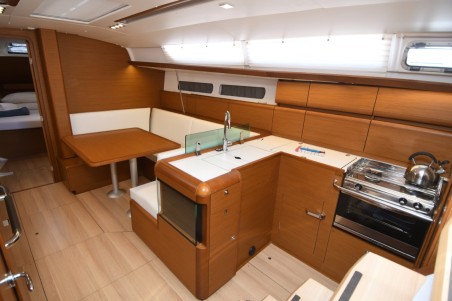 Jeanneau Sun Odyssey 419 - 3 cab. Euros