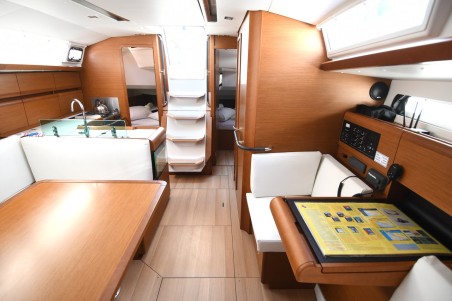Jeanneau Sun Odyssey 419 - 3 cab. Kiss Kiss