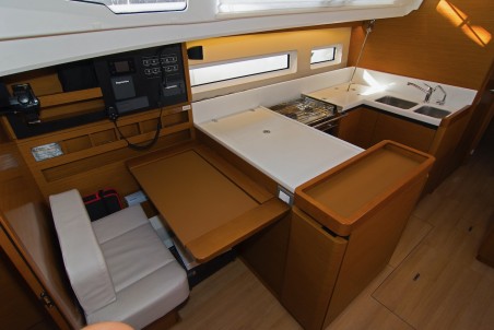 Jeanneau Sun Odyssey 440 - 4 cab. Tanpopo