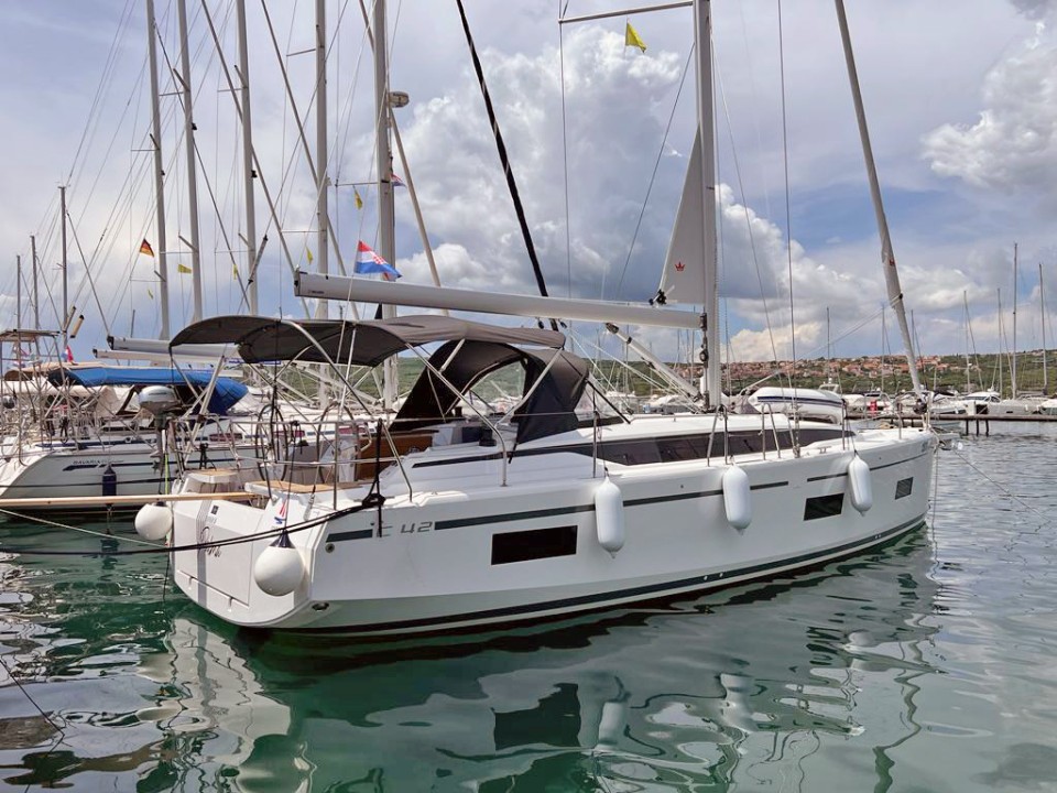 Bavaria Yachtbau Bavaria C42 Palma