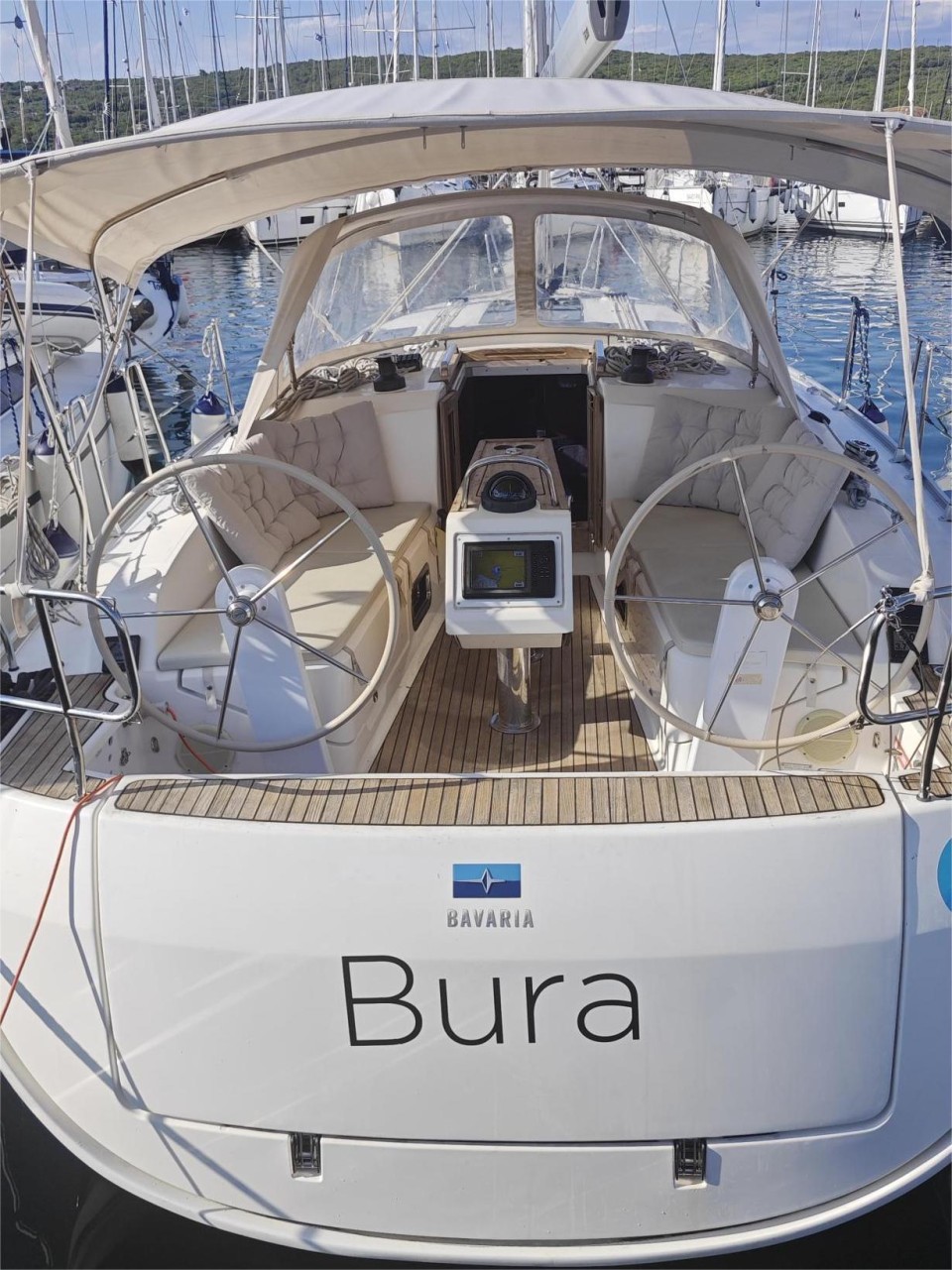 Bavaria Yachtbau Bavaria Cruiser 37 - 3 cab. Bura