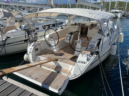 Bavaria Yachtbau Bavaria Cruiser 41 - 3 cab. Levant