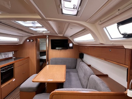 Bavaria Yachtbau Bavaria Cruiser 41 - 3 cab. Levant