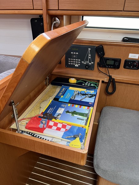 Bavaria Yachtbau Bavaria Cruiser 41 - 3 cab. Levant