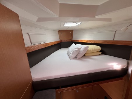 Bavaria Yachtbau Bavaria Cruiser 41 - 3 cab. Levant