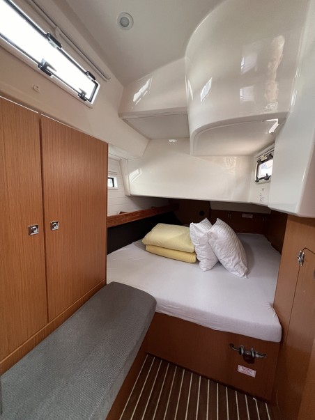 Bavaria Yachtbau Bavaria Cruiser 41 - 3 cab. Levant