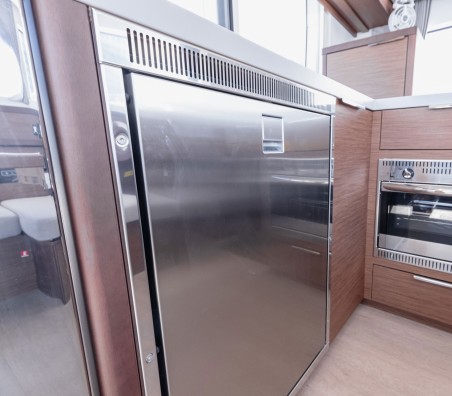 Lagoon-Bénéteau Lagoon 40 - 4 + 2 cab Sailor Moon