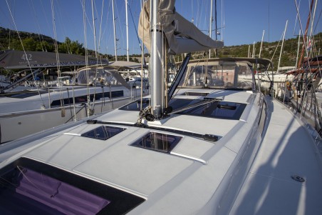 Dufour Yachts Dufour 430 GL Sea Cloud 1