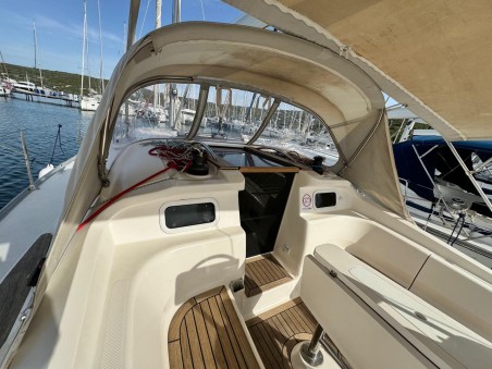 Elan 384 Impression | Yacht Charter Croatia | Travelboat