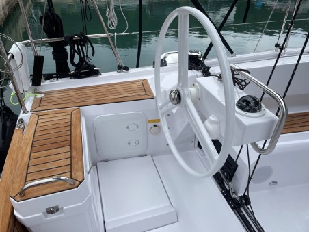 Elan Marine Elan E4 Luna
