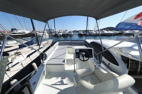 Futura 40 Grand Horizon | Yacht Charter Croatia | Travelboat