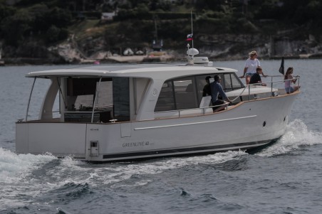 Greenline 40 | Yacht Charter Croatia | Travelboat