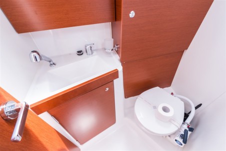 Bénéteau Oceanis 35.1 Bela