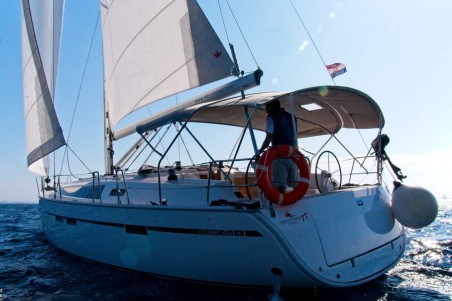 Bavaria Yachtbau Bavaria Cruiser 46 - 4 cab. MH 80