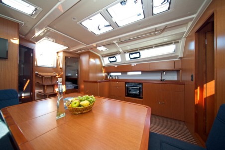 Bavaria Yachtbau Bavaria Cruiser 46 - 4 cab. MH 83