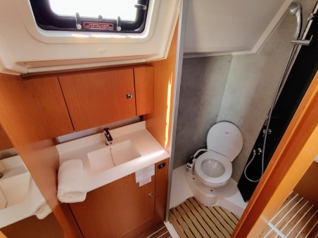 Bavaria Yachtbau Bavaria C42 Relax