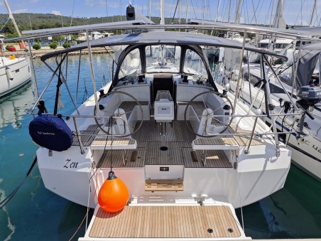 Bavaria Yachtbau Bavaria C42 Zen