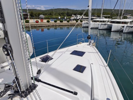 Bavaria Yachtbau Bavaria C42 Zen
