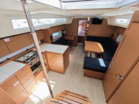 Bavaria Yachtbau Bavaria C42 Zen