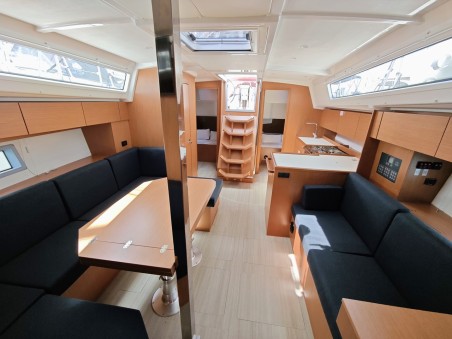 Bavaria Yachtbau Bavaria C42 Zen