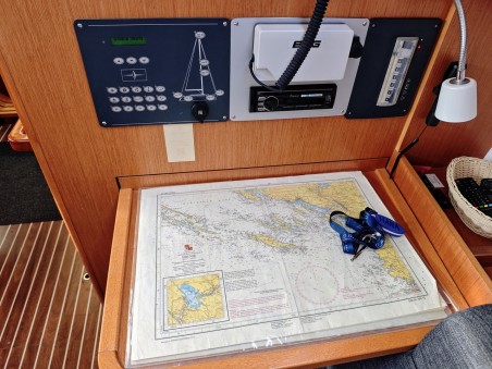 Bavaria Yachtbau Bavaria Cruiser 37 - 3 cab. Hana