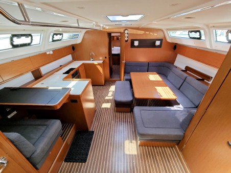 Bavaria Yachtbau Bavaria Cruiser 51 Jozefina