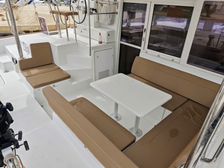 Lagoon-Bénéteau Lagoon 400 S2 - 4 + 2 cab. Diego