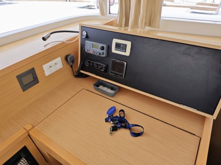 Lagoon-Bénéteau Lagoon 400 S2 - 4 + 2 cab. Diego