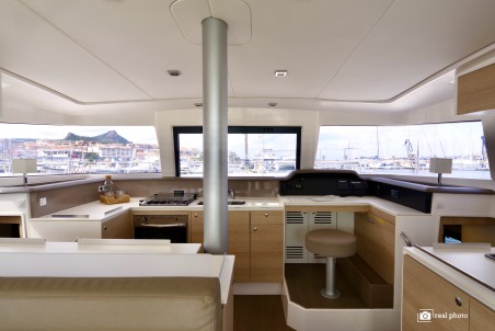 Catana Group Bali 4.1 - 4 + 2 cab. Dafne