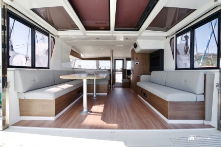 Catana Group Bali 4.2 - 4 + 1 cab. Orsa 1